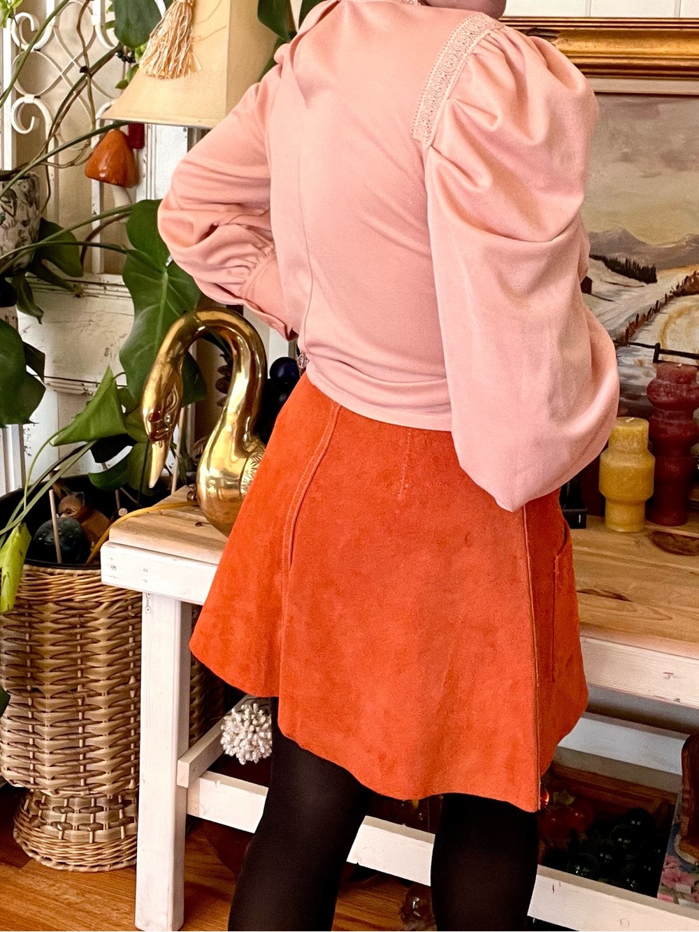 Vintage Orange Suede 1970’s Mod Micro Mini Skirt With Remington Buttons & Pocket - Picture 6 of 11